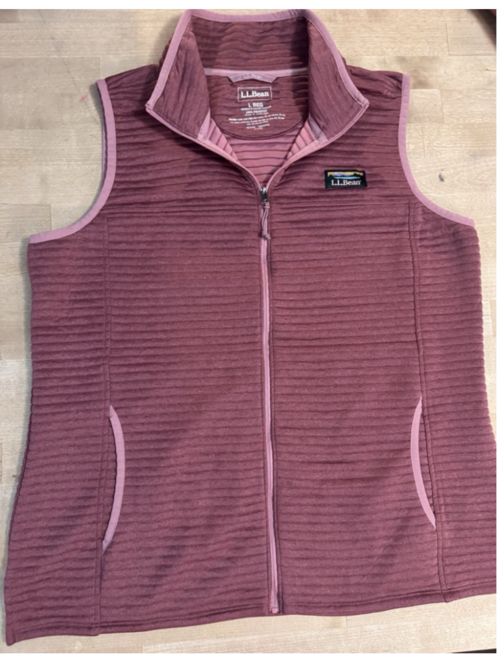 L.L Bean Women’s Airlight Quilted Ribbed Vest Pink Berry Outdoor Large EUC